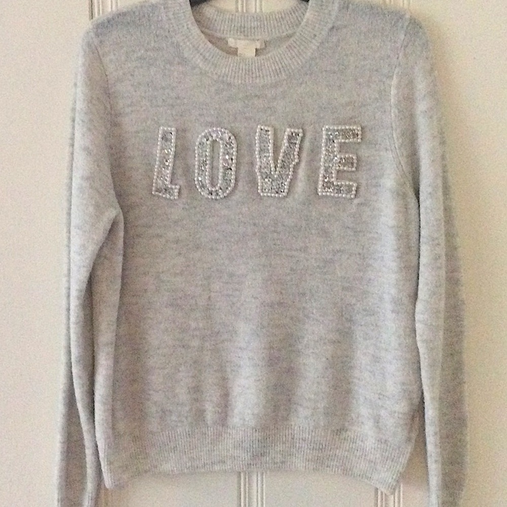 SEQUINED “LOVE” SWEATER - READY FOR HOLIDAYS 💜